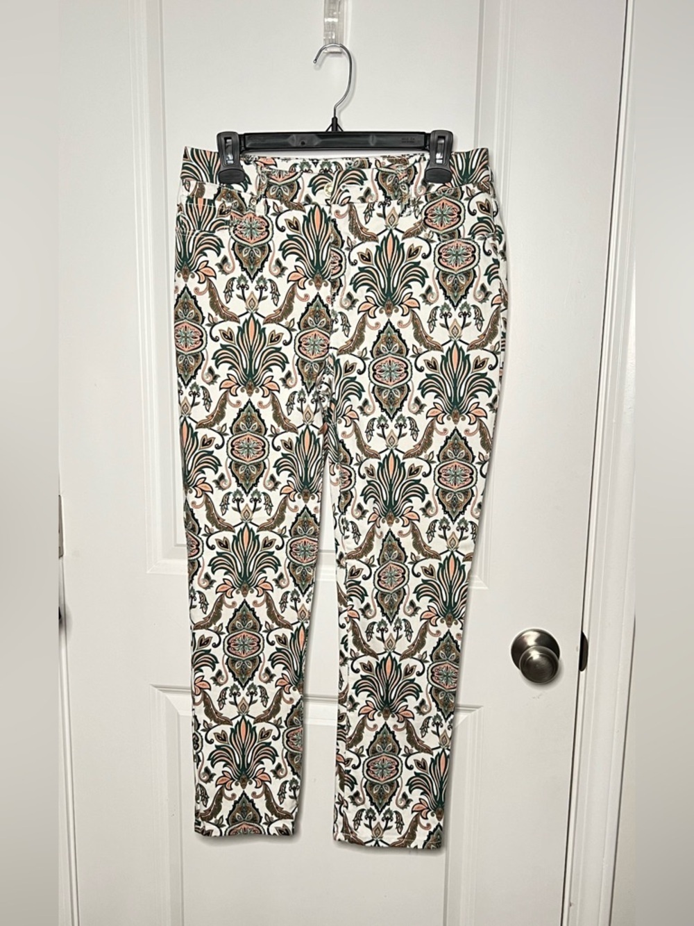 Chicos so slimming girlfriend slim leg ankle jeans stretch paisley print Sz 4R